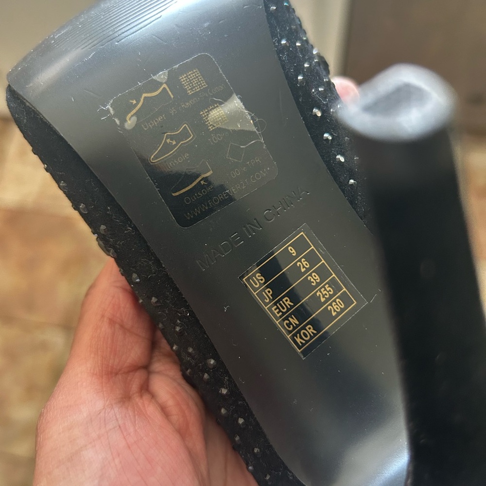 Elegant Black Sequin Stiletto Heels - Picture 6 of 6